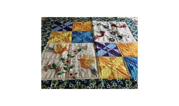Big image bird quilt