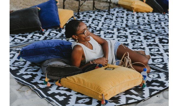 Big image sunset dinner 4