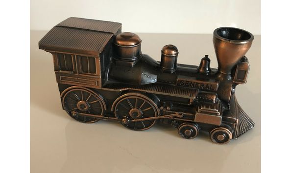 Big image train bank