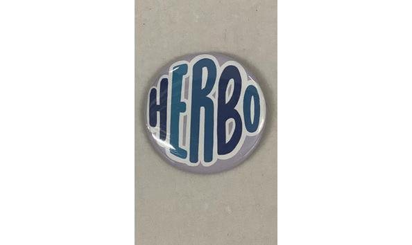 Big image 202309acc003 4   4 pronoun graphic buttons