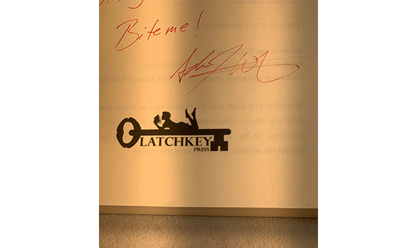 Big image 202302bk010 5   vengeance for my valentine