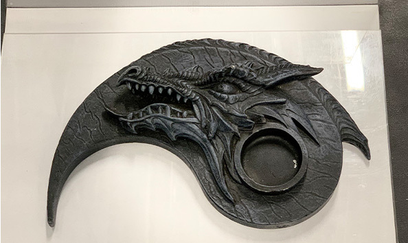 Big image 201806decor006   resin dragon candle holder