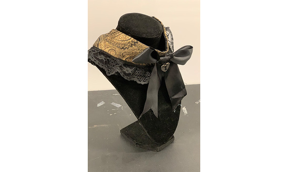 Big image 202308jwy009 3   black and gold choker necklace