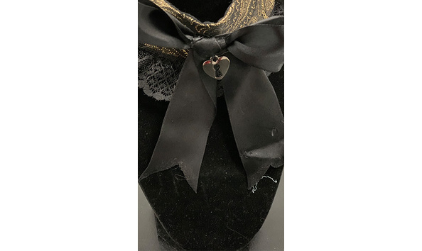 Big image 202308jwy009 4   black and gold choker necklace