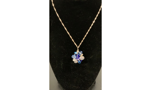 Big image 202308jwy008 2   blue round beaded silver pendant necklace