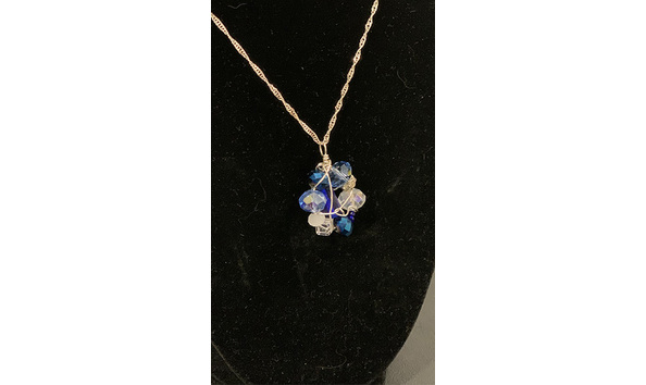 Big image 202308jwy008 4   blue round beaded silver pendant necklace