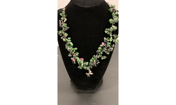 Big image 202308jwy030 2   ruby zoisite chip collar with horse charm necklace