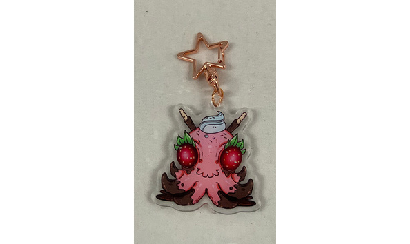 Big image 202311acc003 2   strawberry cream squid keychain