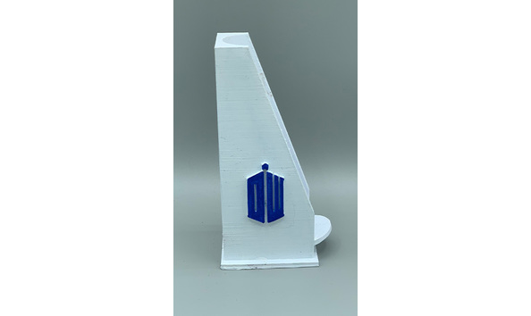 Big image 202304decor009 3   sonic screwdriver stand 4