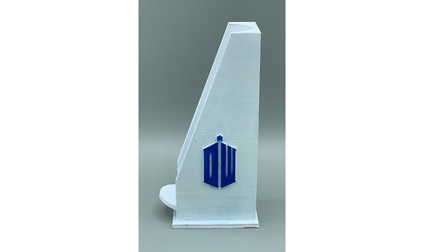 Big image 202304decor009 4   sonic screwdriver stand 4