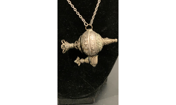 Big image 202308jwy015 3   metal and bead airship necklace