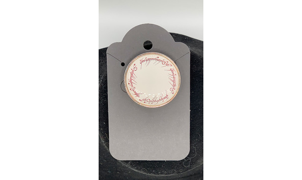 Big image 202211jwy017   lotr inscription badge pin