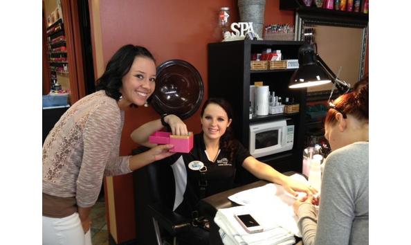 Big image mr   mrs salon3