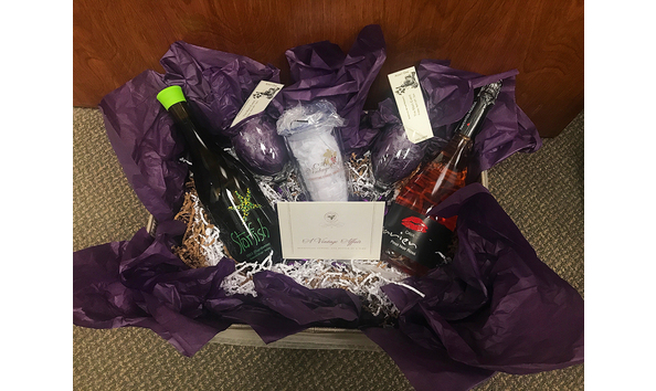 Big image a vintage affair basket