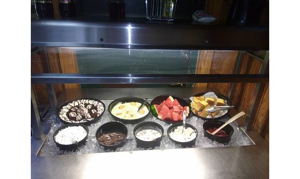 Big image farmers mkt2