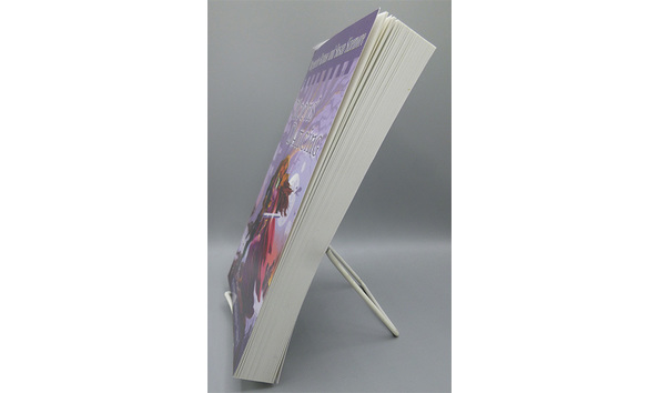 Big image 202202bk037 2   moons  dancing