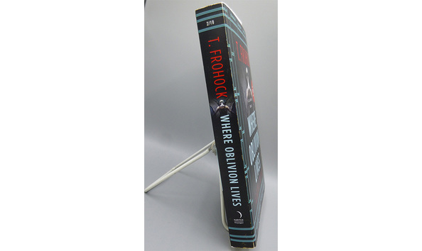 Big image 202202bk047 3   where oblivion lives