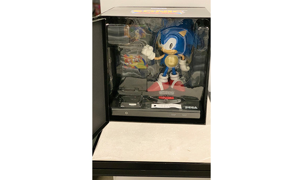 Big image 202307game004 3   sega sonic mania collector s edition box