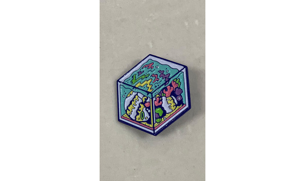 Big image 202309jwy003   saltwater tank enamel pin