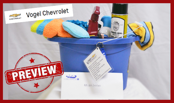 Big image preview silent auction   car cleaning bucket