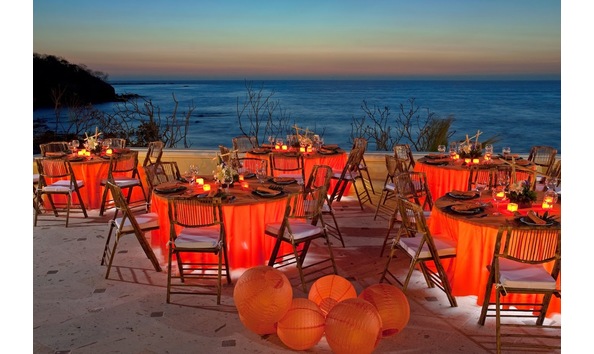 Big image escape to paradise