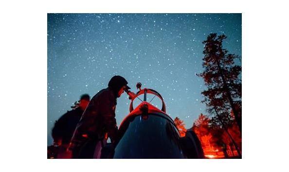 Big image big image keep your eyes on the skies all year long in jasper national park m 2
