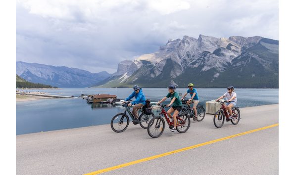 Big image devans nqy bikebanff 1120