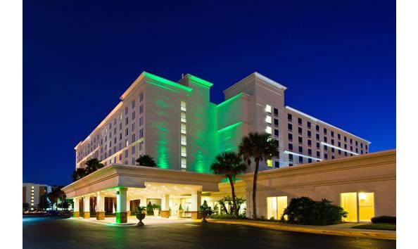 Big image holiday inn across from universal