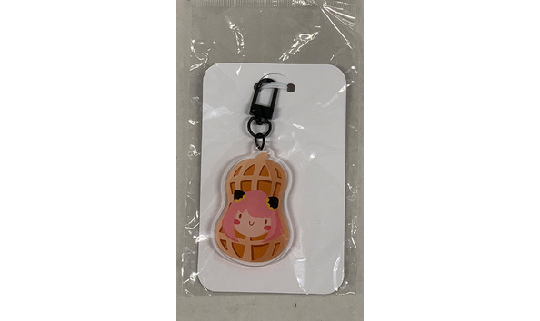 Big image 202311acc004   anya forger peanut keychain