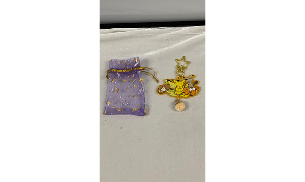 Big image 202310acc004   pikachu family pokemon acrylic charm