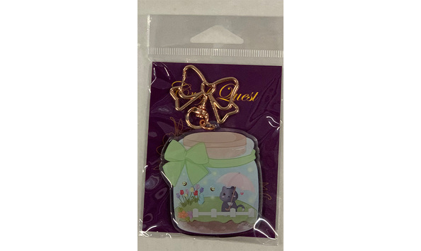 Big image 202310acc002   spring seasonal enamel keychain