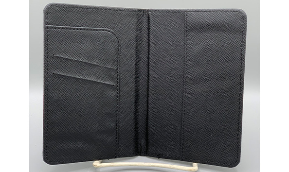 Big image 202403acc001 3   star trek starfleet passport holder