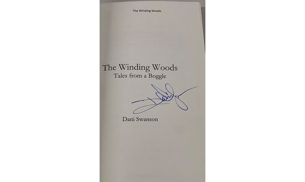 Big image 202311bk007 3   the winding woods