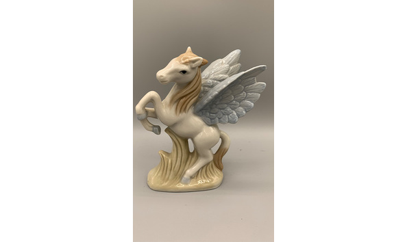 Big image 202304decor001   porcelain pegasus figure