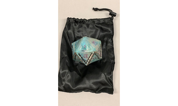 Big image 202311game001   large sky colored leather d20