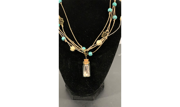 Big image 202308jwy005 2   edge of the storm necklace