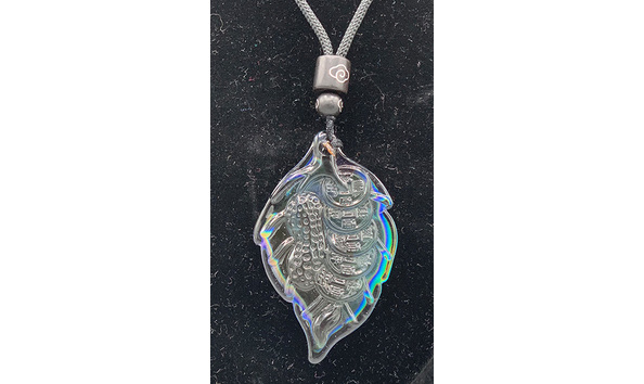 Big image 202306jwy006 2   fenshui glass leaf necklace