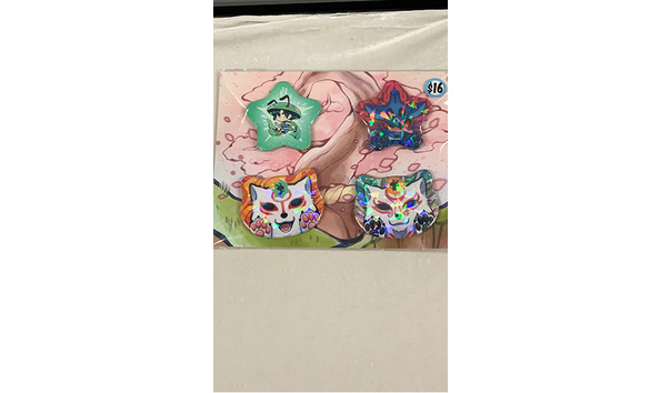 Big image 202310jwy003   4 okami shaped buttons