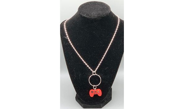 Big image 202304jwy008   red nintendo game controller necklace