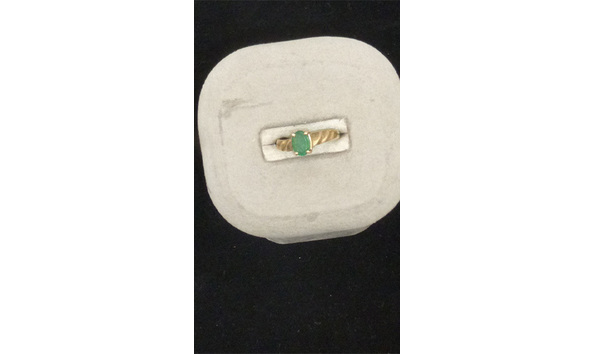 Big image 202102jwy001   14k gold oval emerald ring