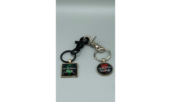 Big image 202406acc004   2 rpg gaming character class keychains