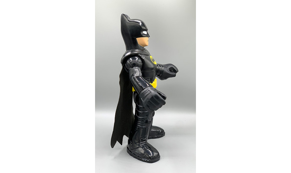Big image 202404afig009 4   10  batman