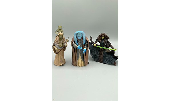Big image 202403afig020   3 sw e2 aotc figures   om free taa  jedi luminari unduli    tusken woman with child