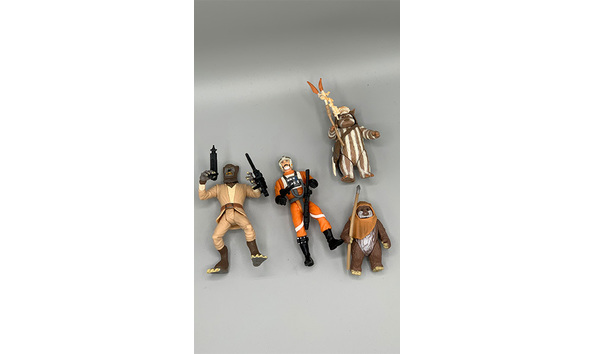 Big image 202403afig014   4 sw potf2 figures   wicket   logrey  lak svak  biggs darklighter