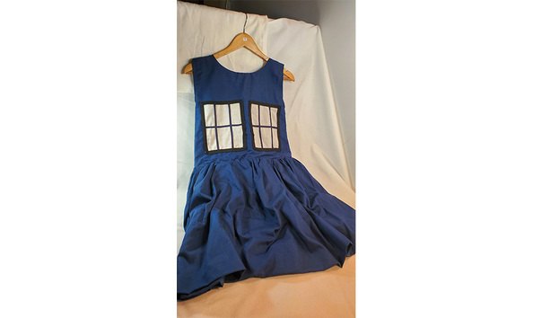 Big image 202207app001 2   kids tardis dress