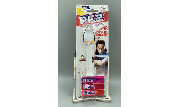 Big image 202404coll008   sw porg pez dispenser