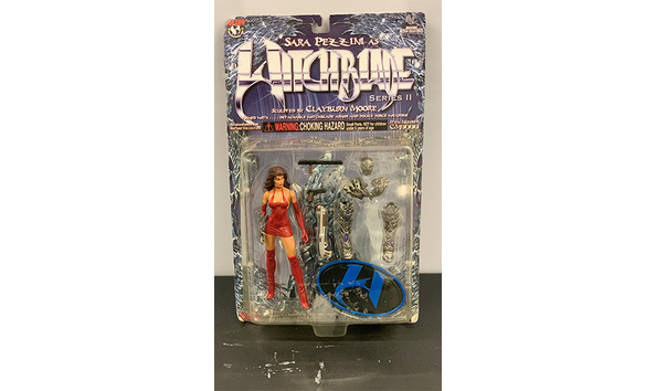 Big image 202307coll007   sara pezzini as witchblade series ii figure