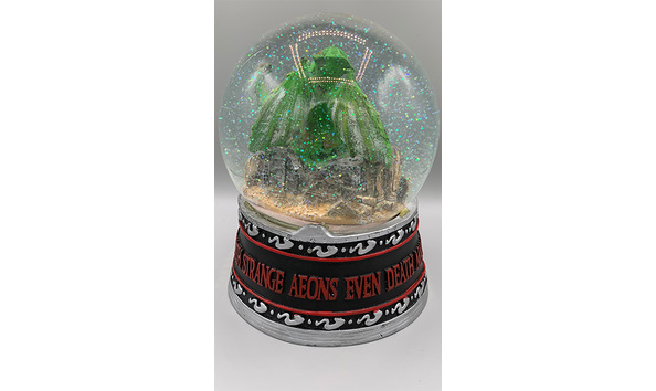 Big image 202405decor002 3   light up cthulhu water globe