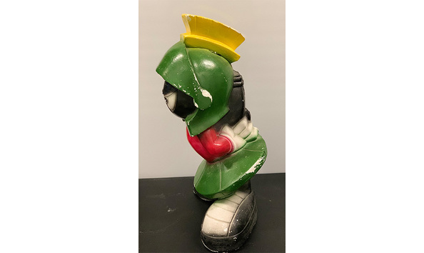 Big image 202403decor002 2   marvin the martian plaster bank