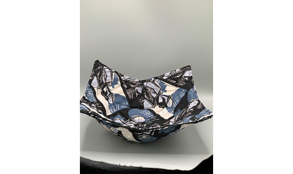 Big image 202405hware001   mandalorian microwave cozy